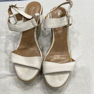 Merona White Espadrille Wedge Sandals Size 8.5
